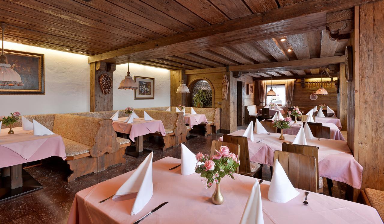 Hotel Schwarzer Adler Hippach Luaran gambar